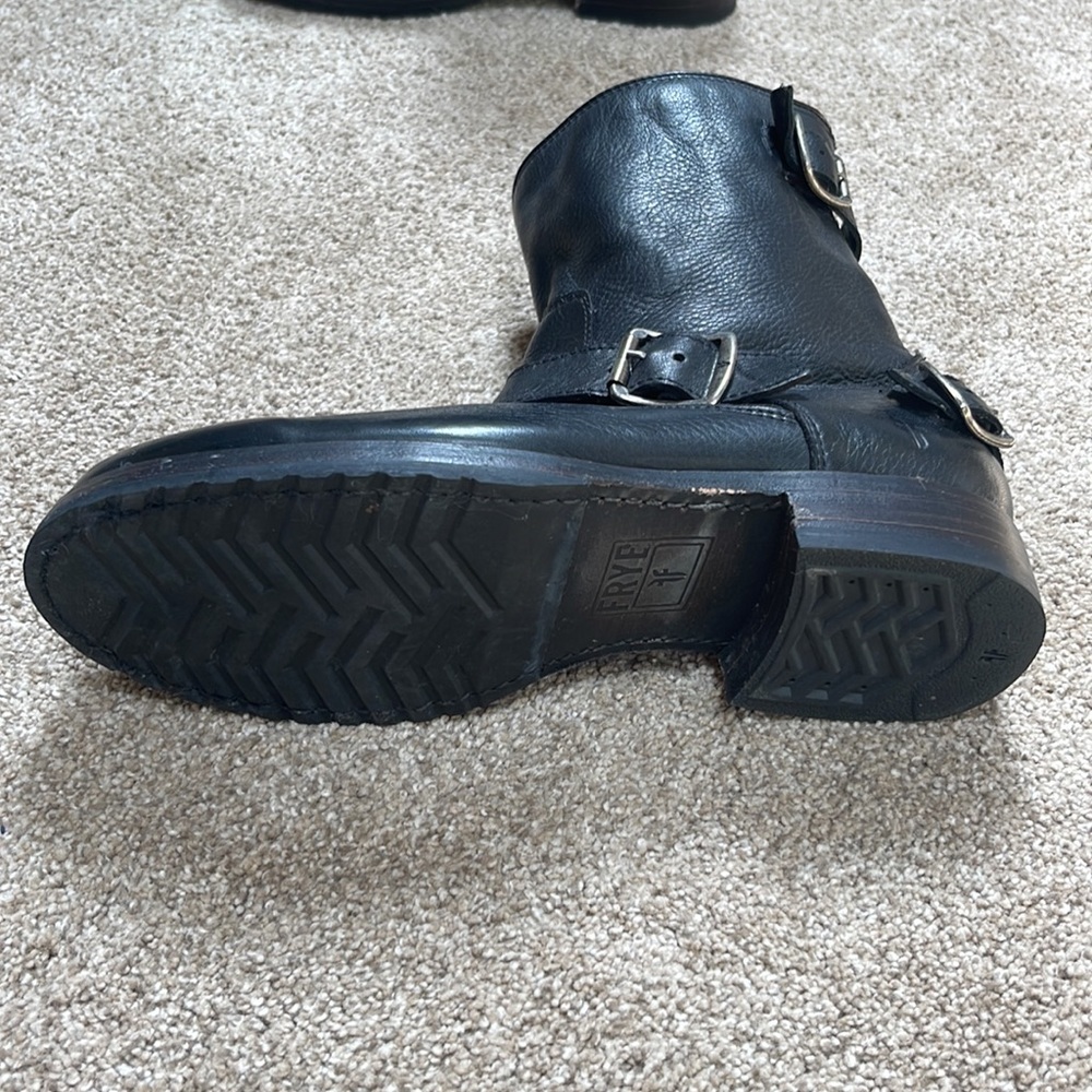 Frye boots - Picture 3 of 6